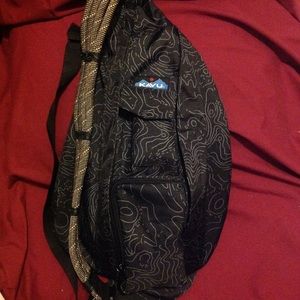 BEAUTIFUL Like New Kavu Rope Sling Backpack Purse